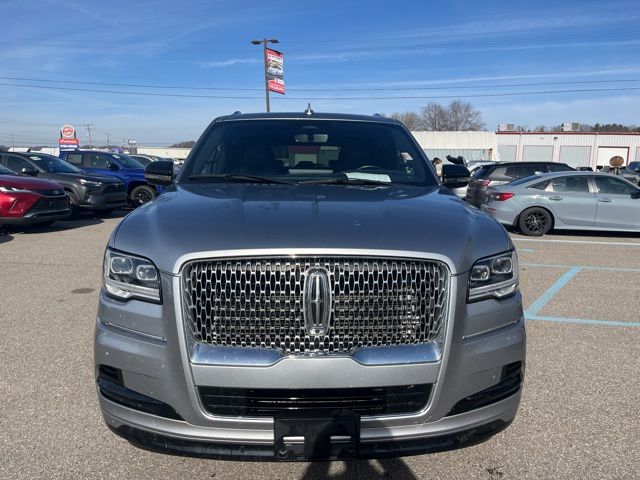 2022 Lincoln Navigator L Reserve photo 2