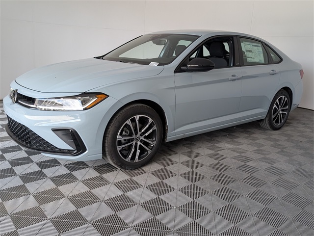 2025 Volkswagen Jetta 1.5T Sport photo 4