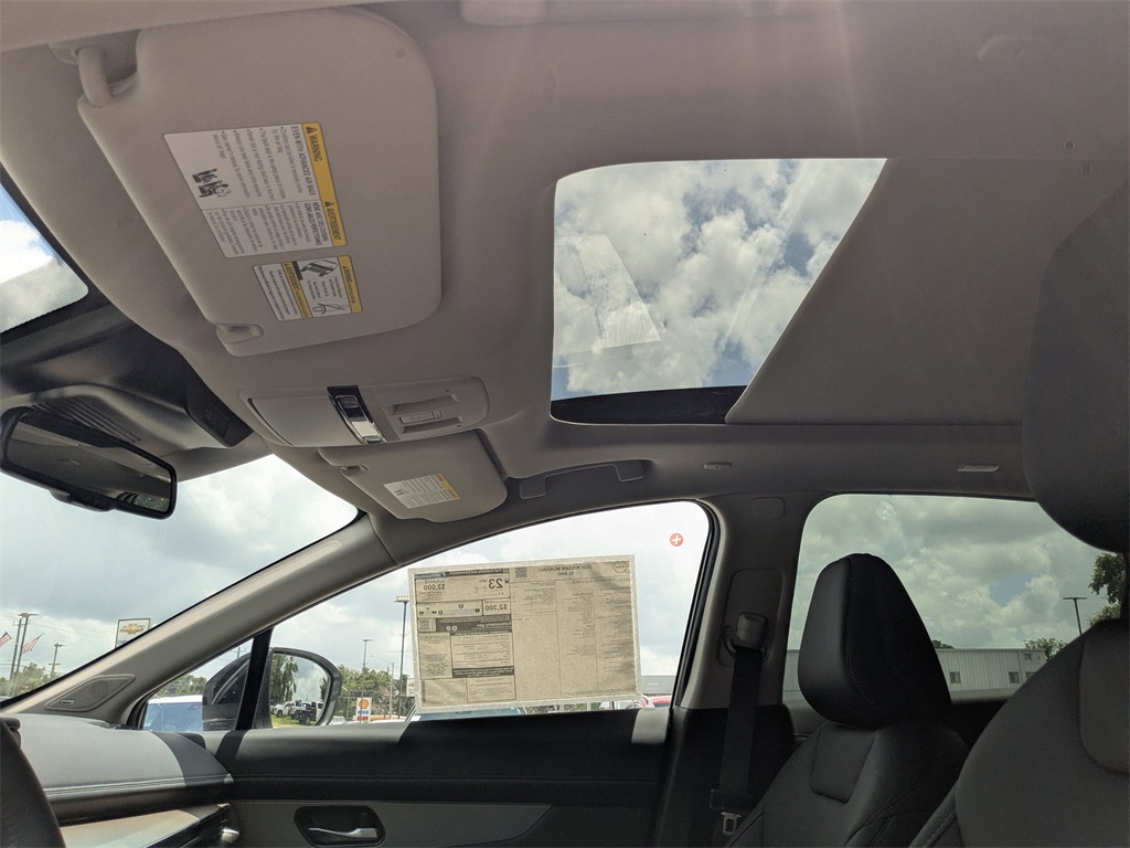 2025 Nissan Murano SL photo 20