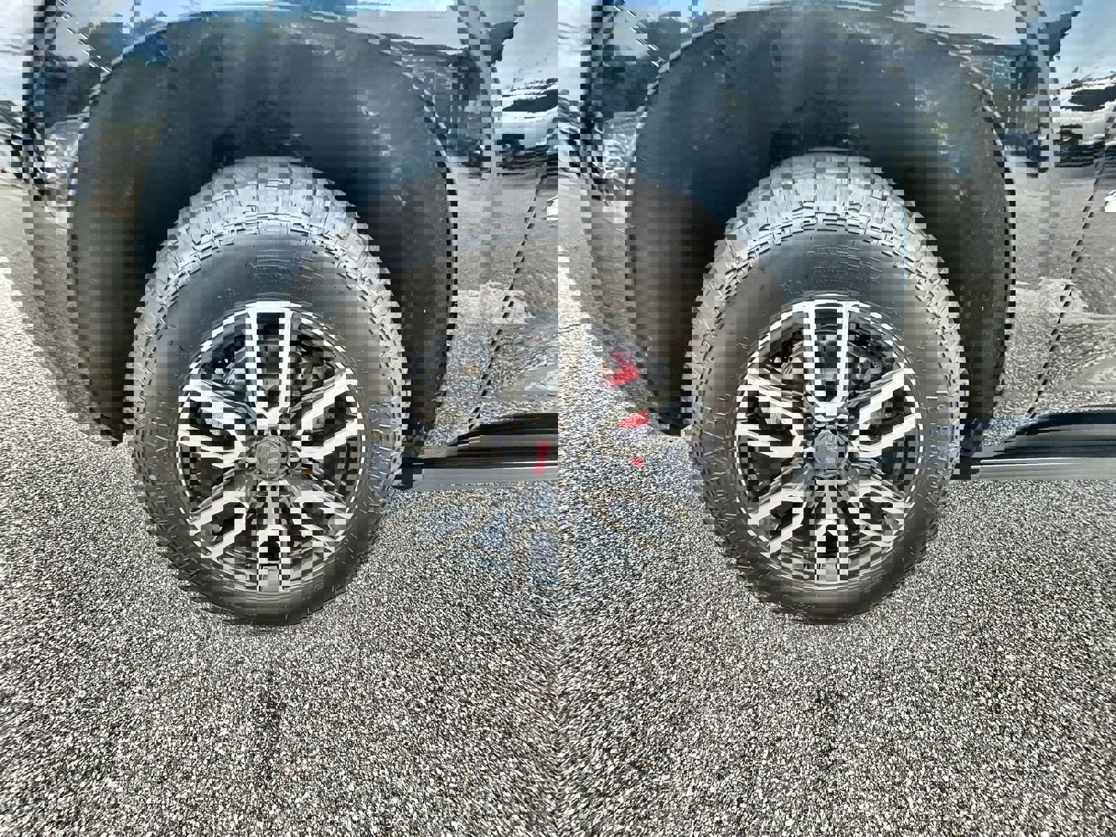 2023 Gmc Yukon AT4 photo 12