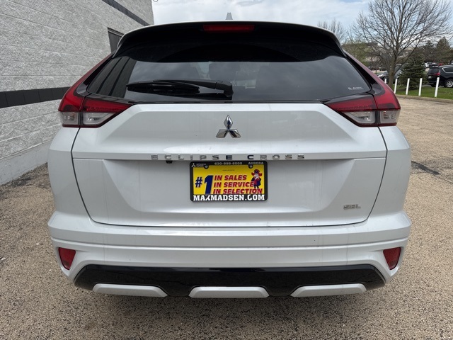 2025 Mitsubishi Eclipse Cross SEL photo 4
