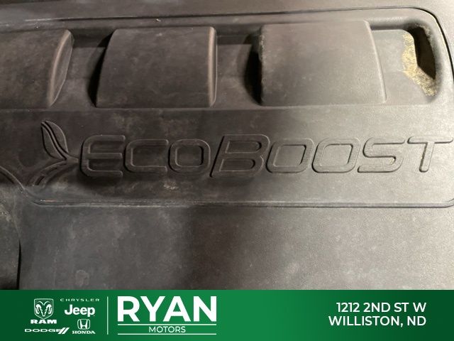 2016 Ford F-150 Lariat photo 2