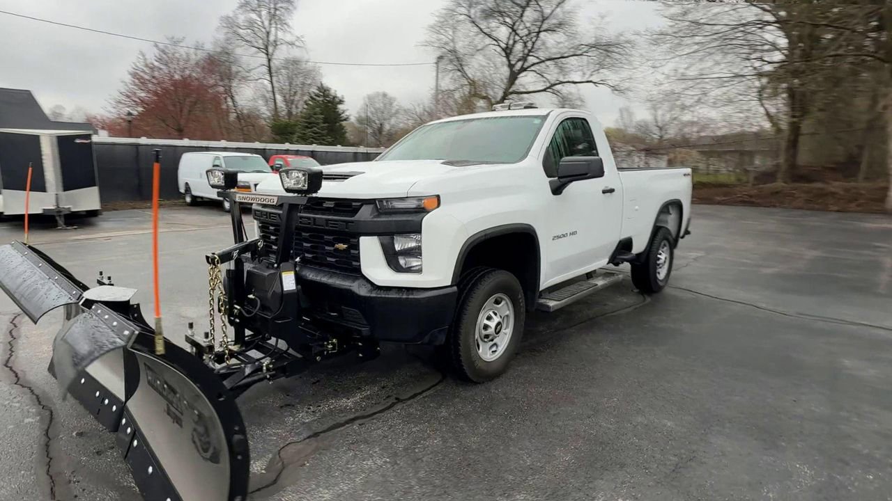 2020 Chevrolet Silverado 2500HD photo 2