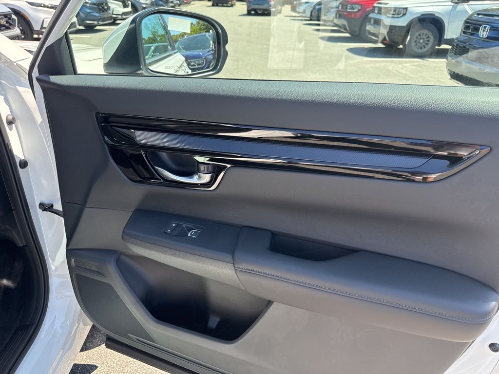 2026 Honda CR-V EX-L photo 17