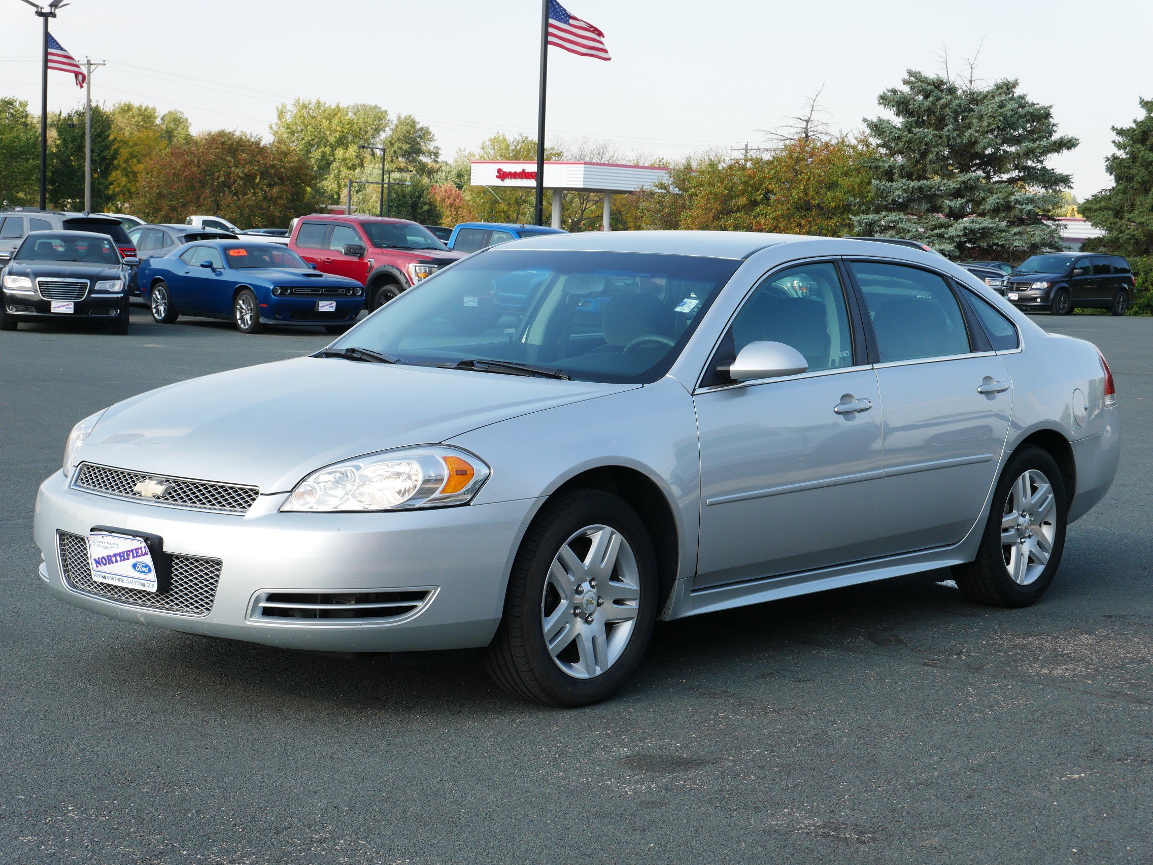 2016 Chevrolet Impala Limited Fleet photo 2