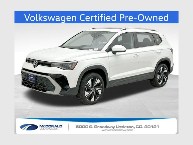 2025 Volkswagen Taos SE's photo