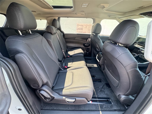 2026 Kia Carnival SX Prestige photo 18