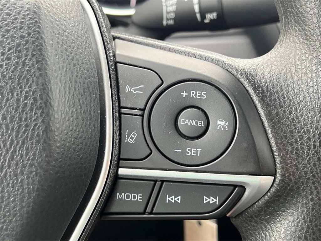 2023 Toyota Camry LE photo 21