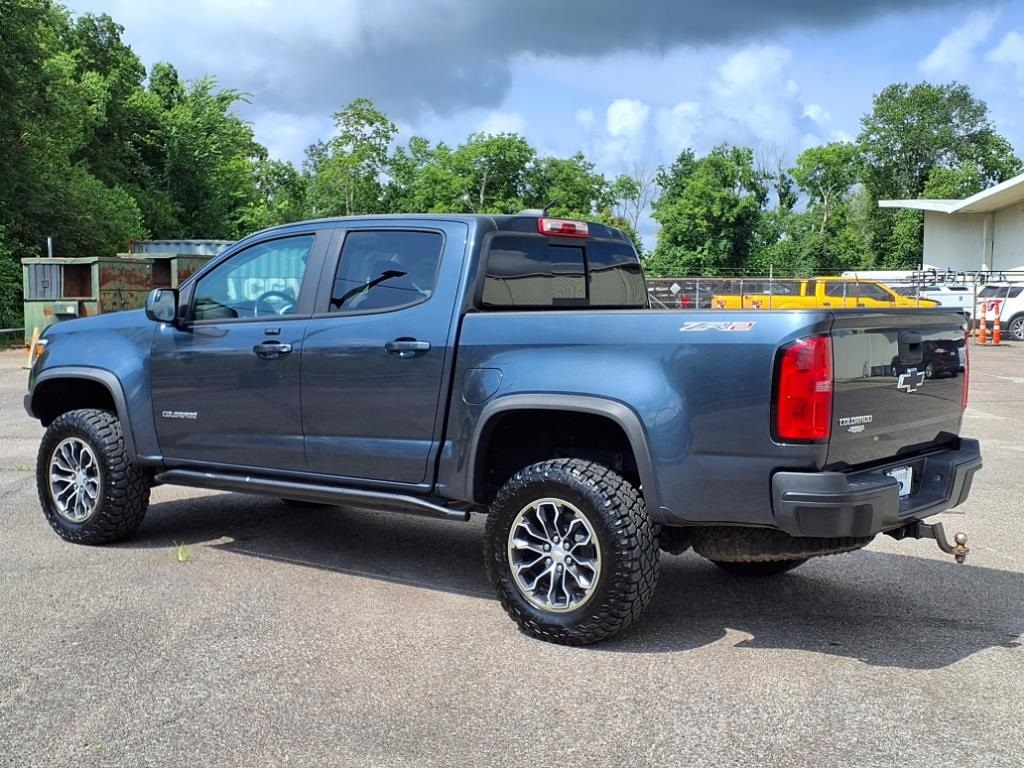 2019 Chevrolet Colorado ZR2 photo 2