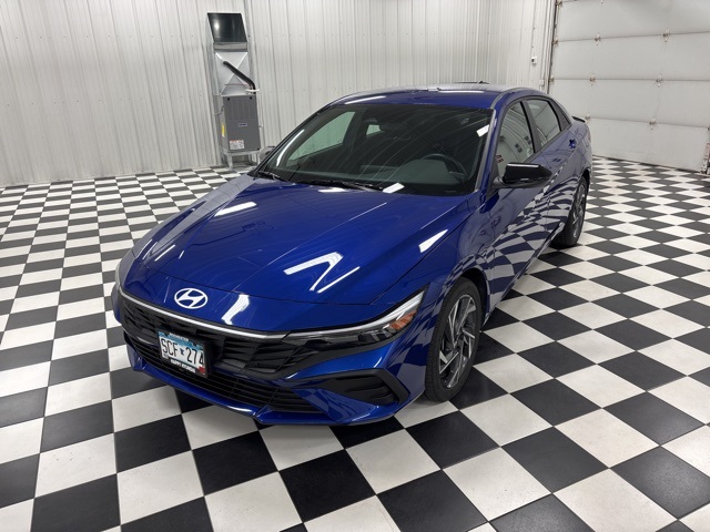 2025 Hyundai Elantra Blue