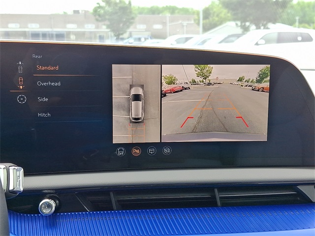 2025 Cadillac Optiq Luxury photo 27