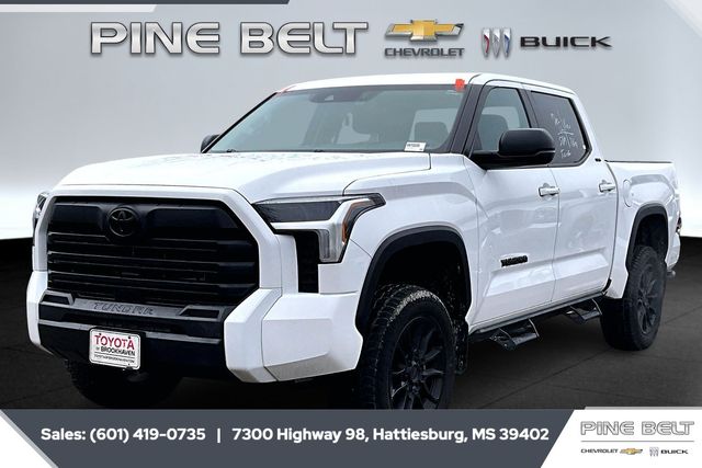 2024 Toyota Tundra SR5's photo