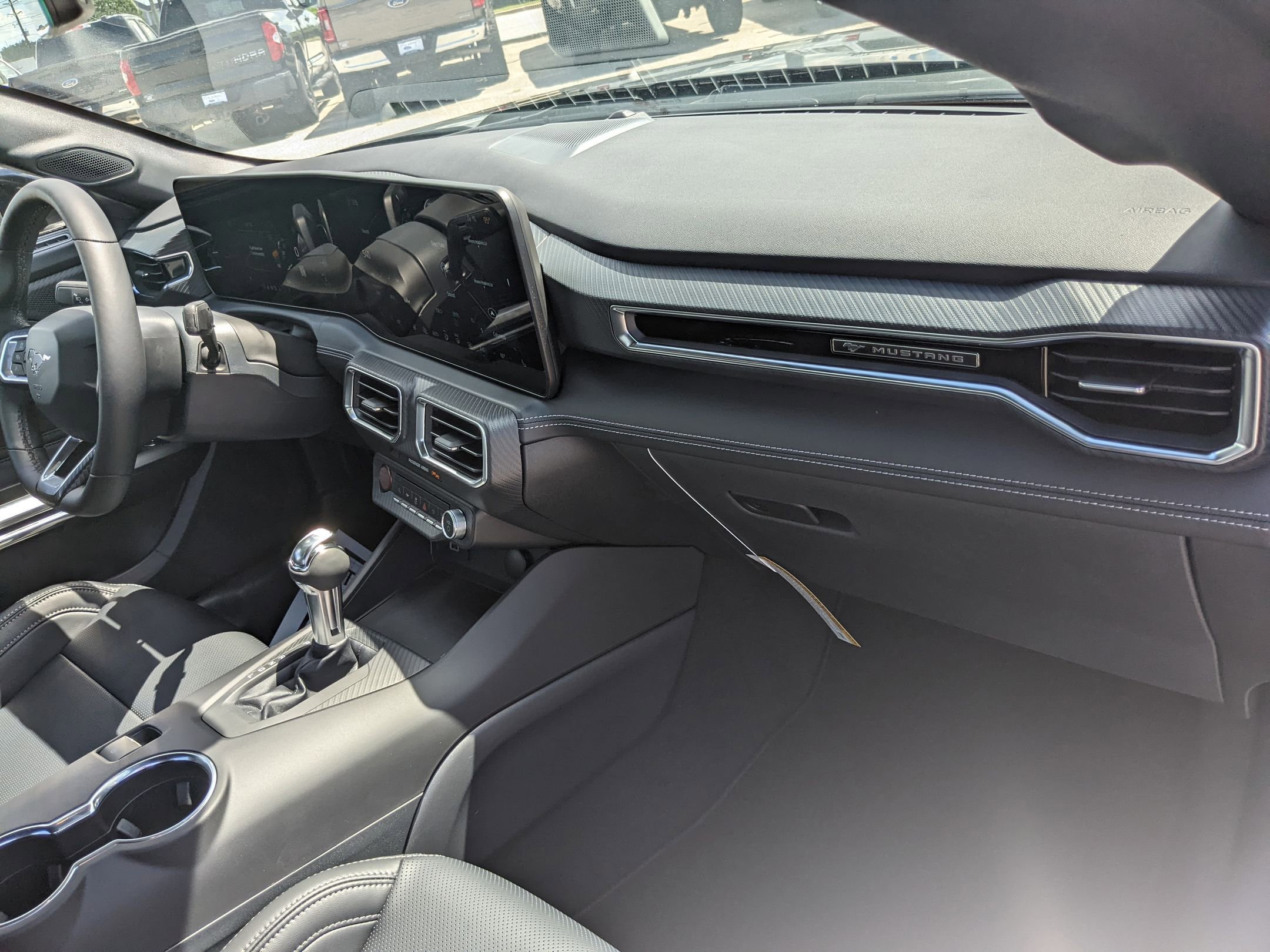 2025 Ford Mustang EcoBoost Premium photo 23