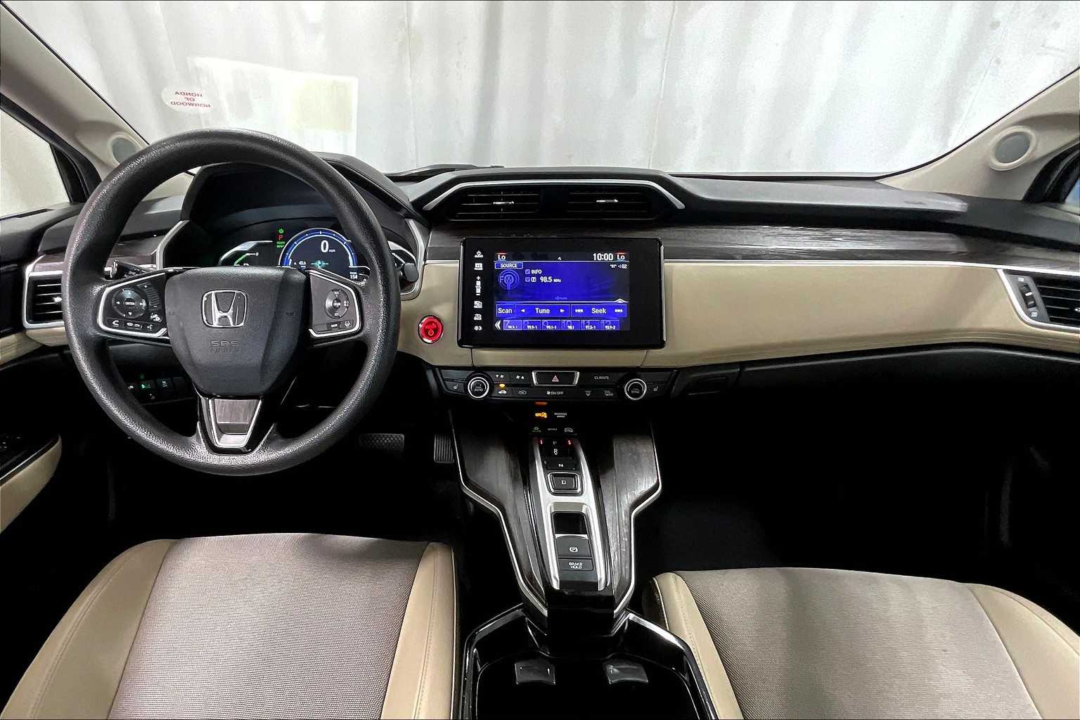2018 Honda Clarity Plug-In Hybrid photo 19