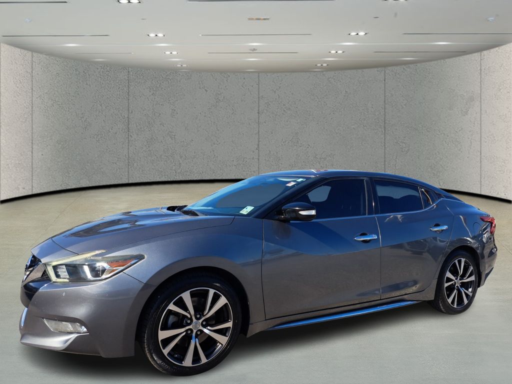 2016 Nissan Maxima SV's photo