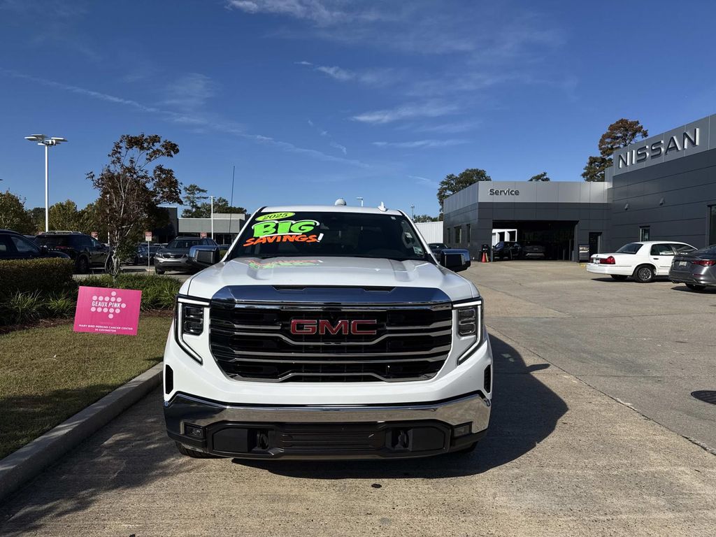 2025 Gmc Sierra 1500 SLT photo 2