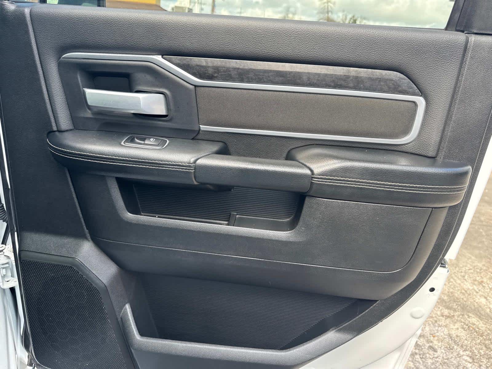2024 Ram 3500 Big Horn photo 20