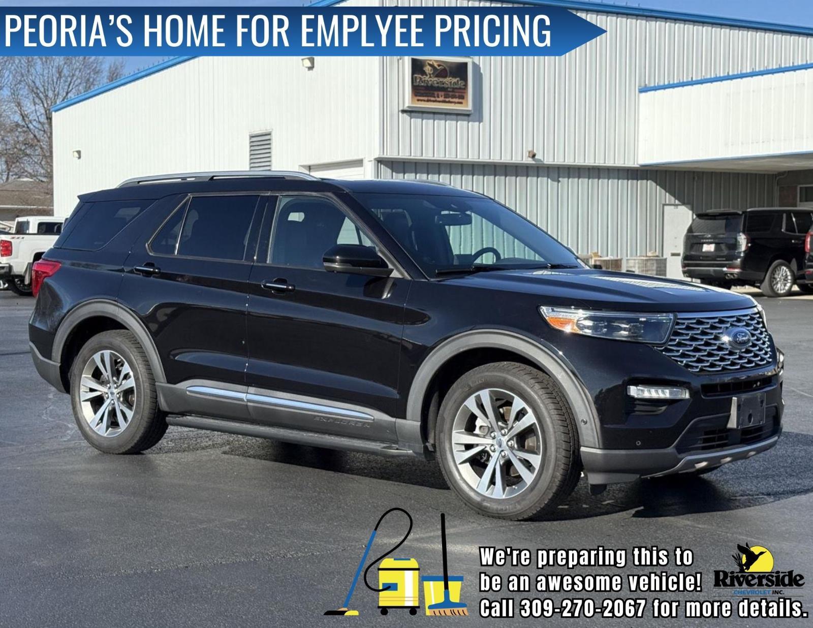 2020 Ford Explorer Platinum's photo