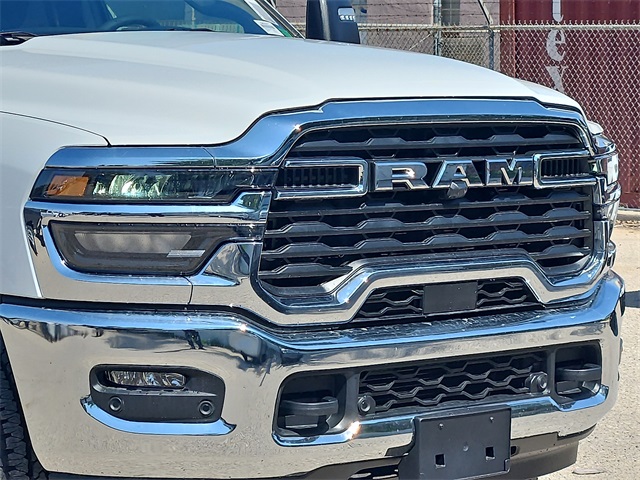 2025 Ram 2500 Big Horn photo 7