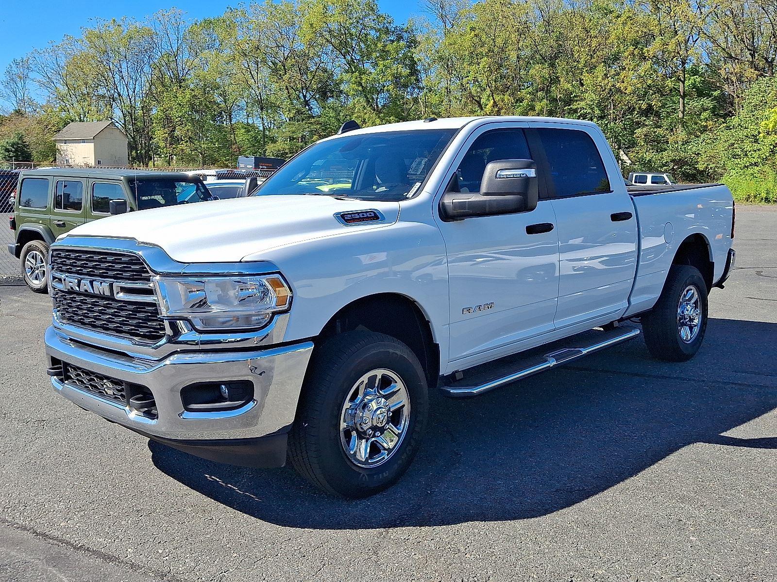 2024 Ram 2500 Big Horn photo 3