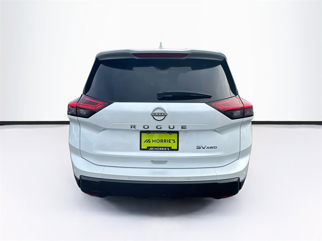 2024 Nissan Rogue SV photo 4