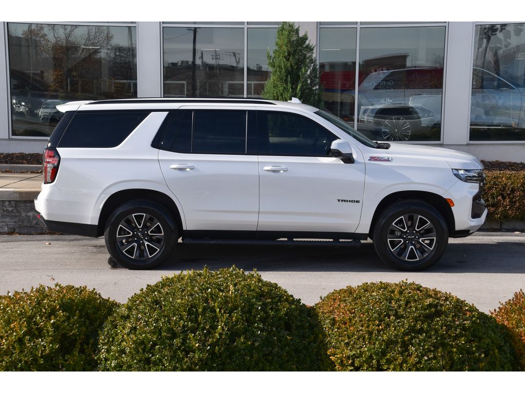 2022 Chevrolet Tahoe Z71 photo 3