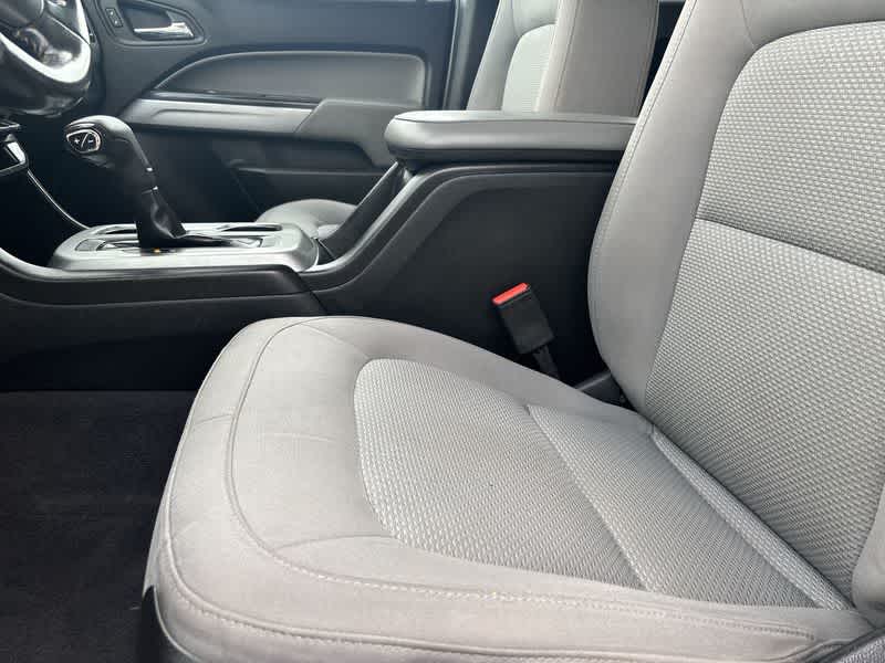 2019 Chevrolet Colorado LT photo 13