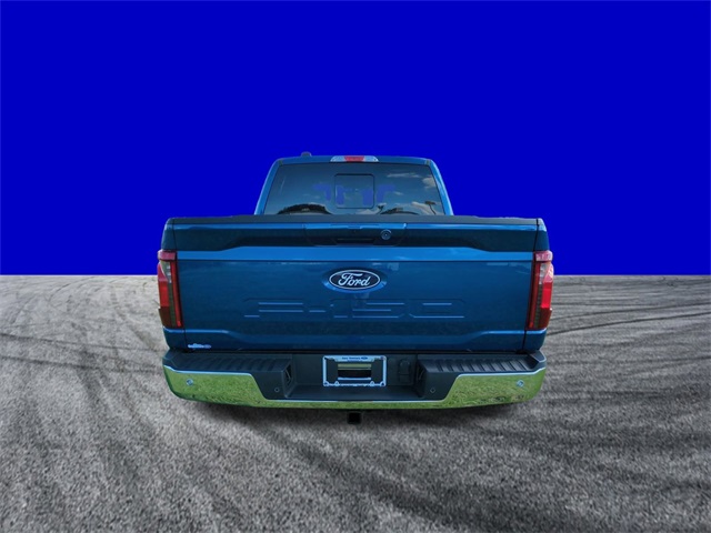 2025 Ford F-150 XLT photo 4