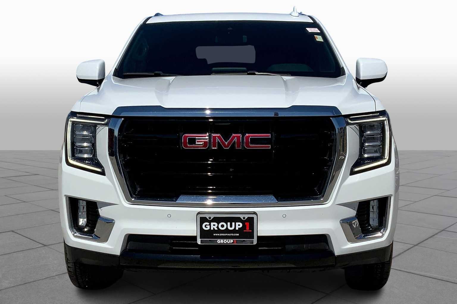 2024 Gmc Yukon SLE photo 3