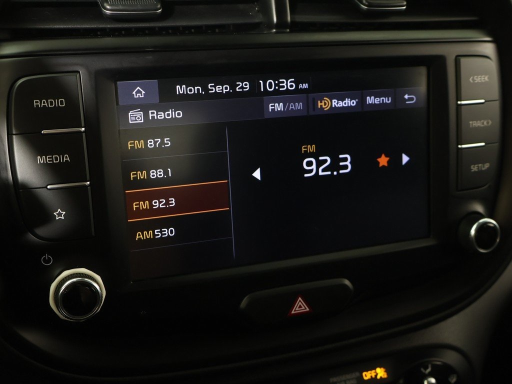 2022 Kia Soul LX photo 34