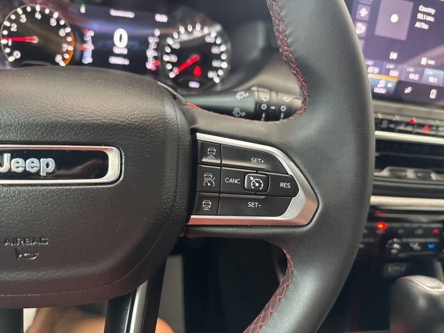 2024 Jeep Compass Trailhawk photo 18