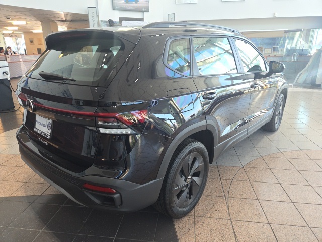 2025 Volkswagen Taos S photo 6