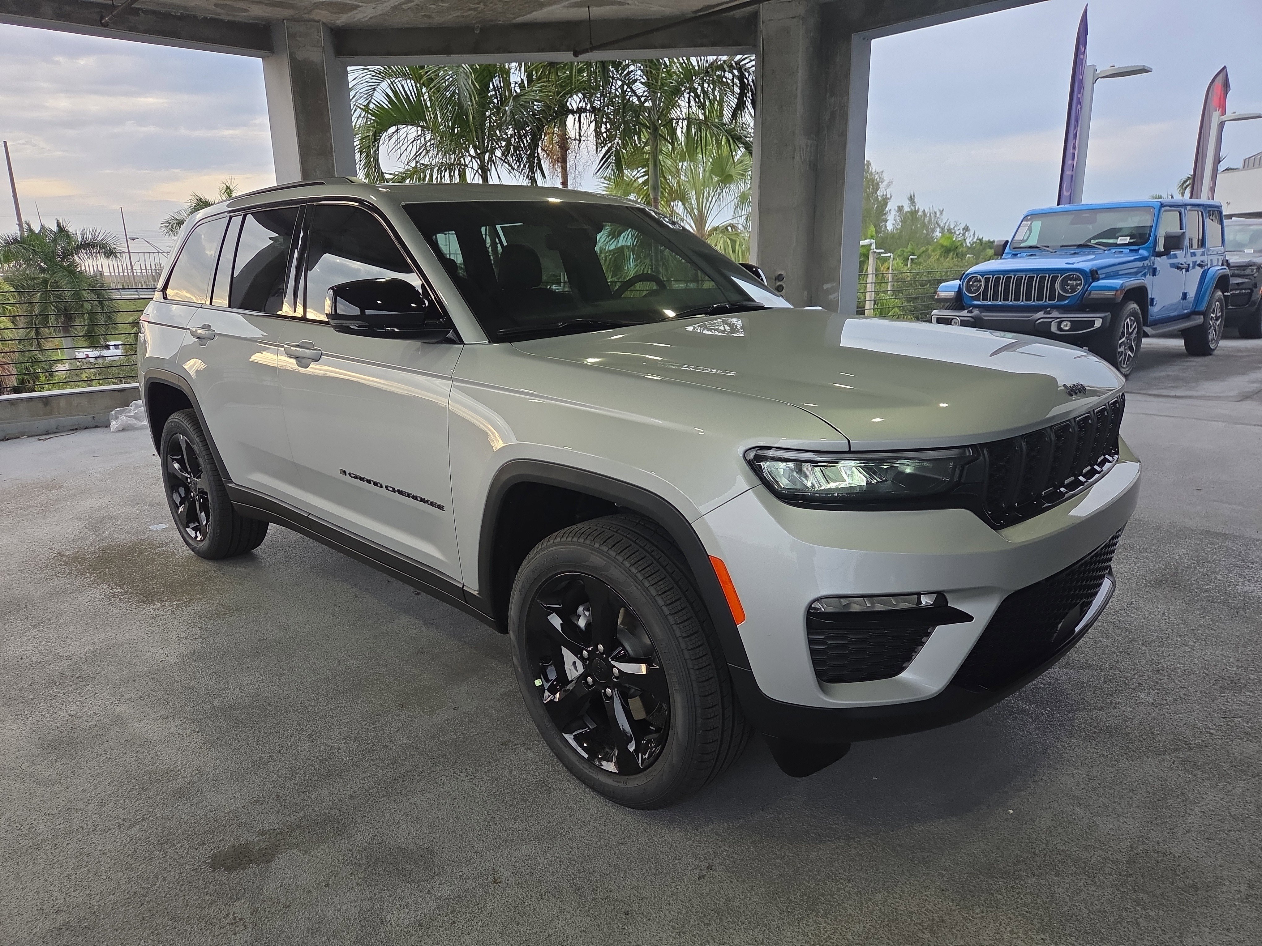 2025 Jeep Grand Cherokee Limited's photo