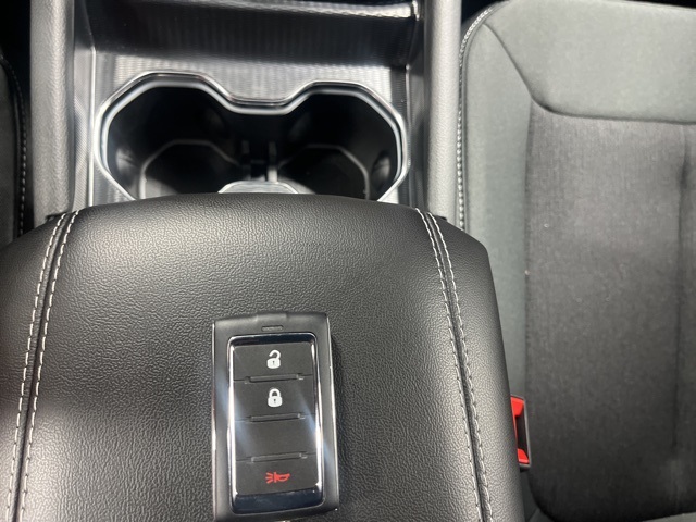 2025 Jeep Grand Cherokee Laredo photo 14