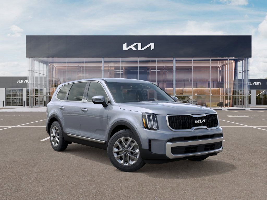 2025 Kia Telluride LX photo 5