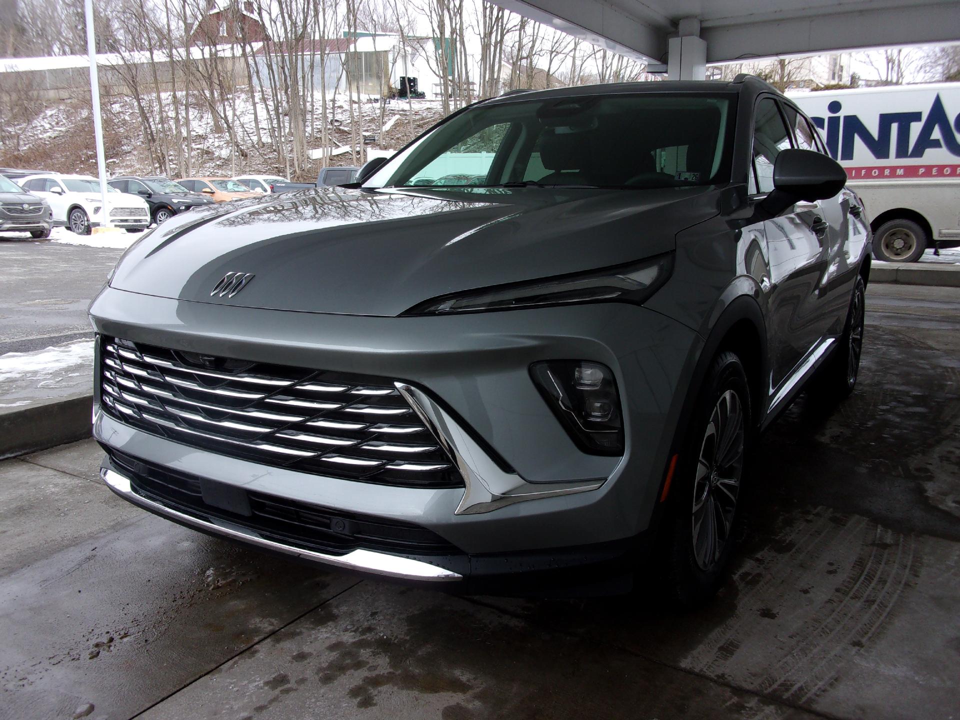 2026 Buick Envision Preferred's photo