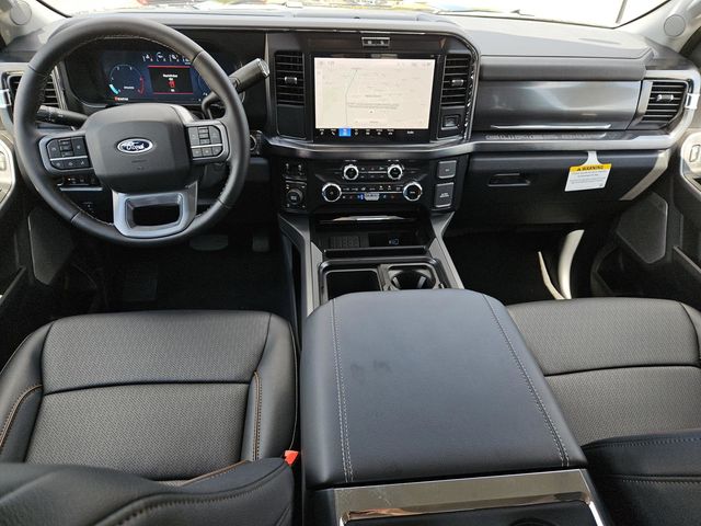 2026 Ford F-250 Lariat photo 4