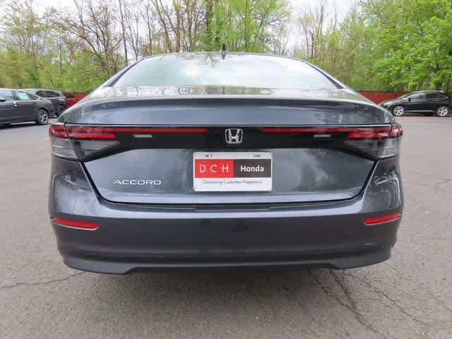 2025 Honda Accord LX photo 5