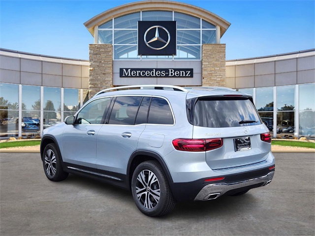 2026 Mercedes Benz GLB 250 4MATIC photo 3