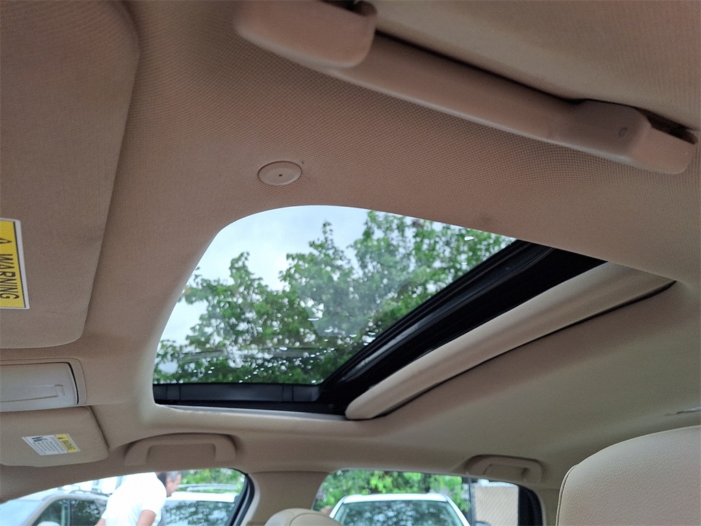 2022 Acura TLX Base photo 21