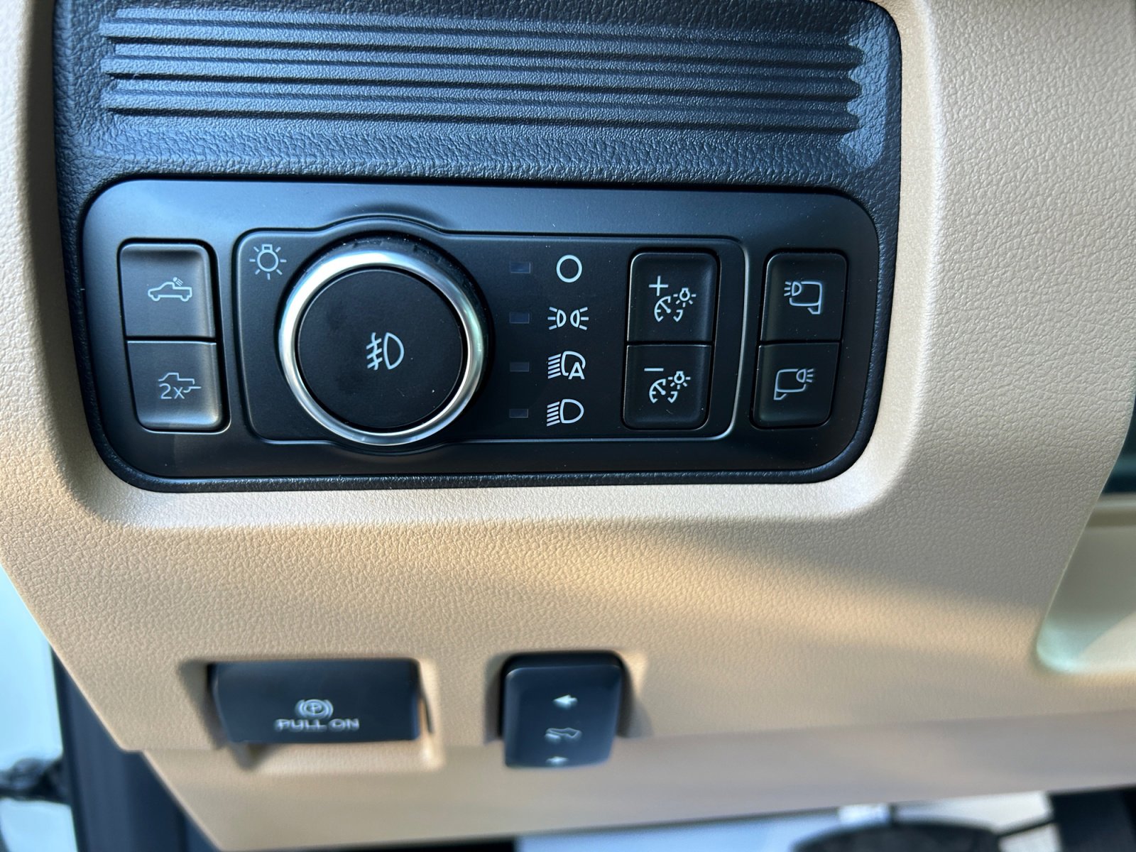 2026 Ford F-250 Lariat photo 21