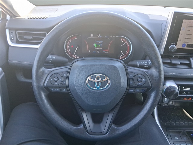 2023 Toyota RAV4 LE photo 14