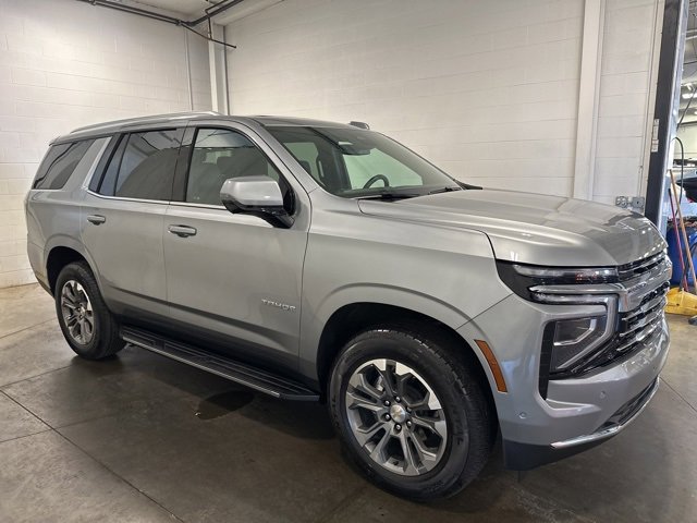 2025 Chevrolet Tahoe LT photo 3