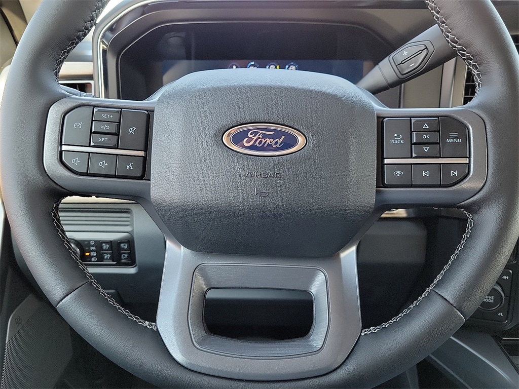 2025 Ford F-250 photo 23