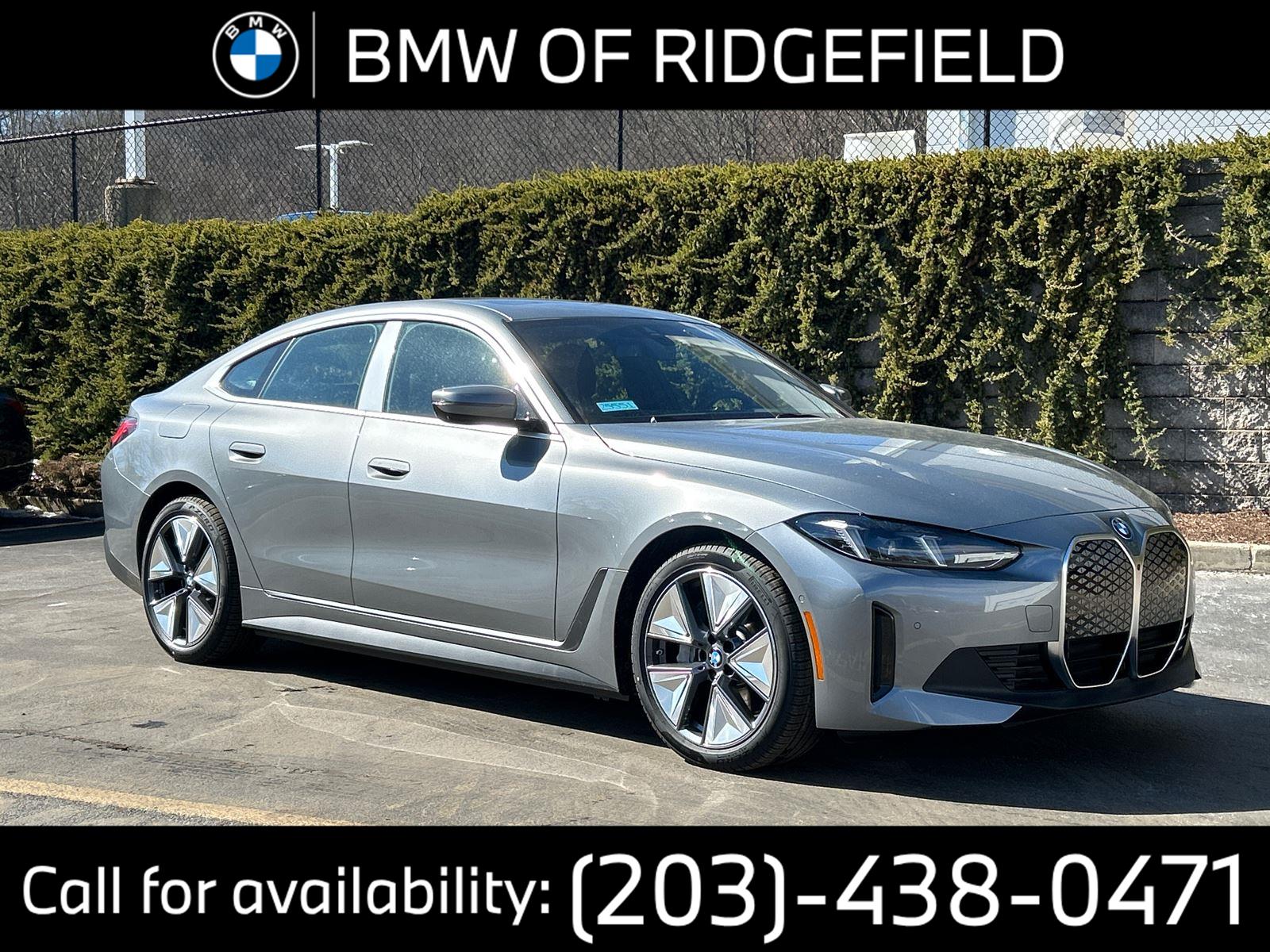 2025 BMW i4 40's photo