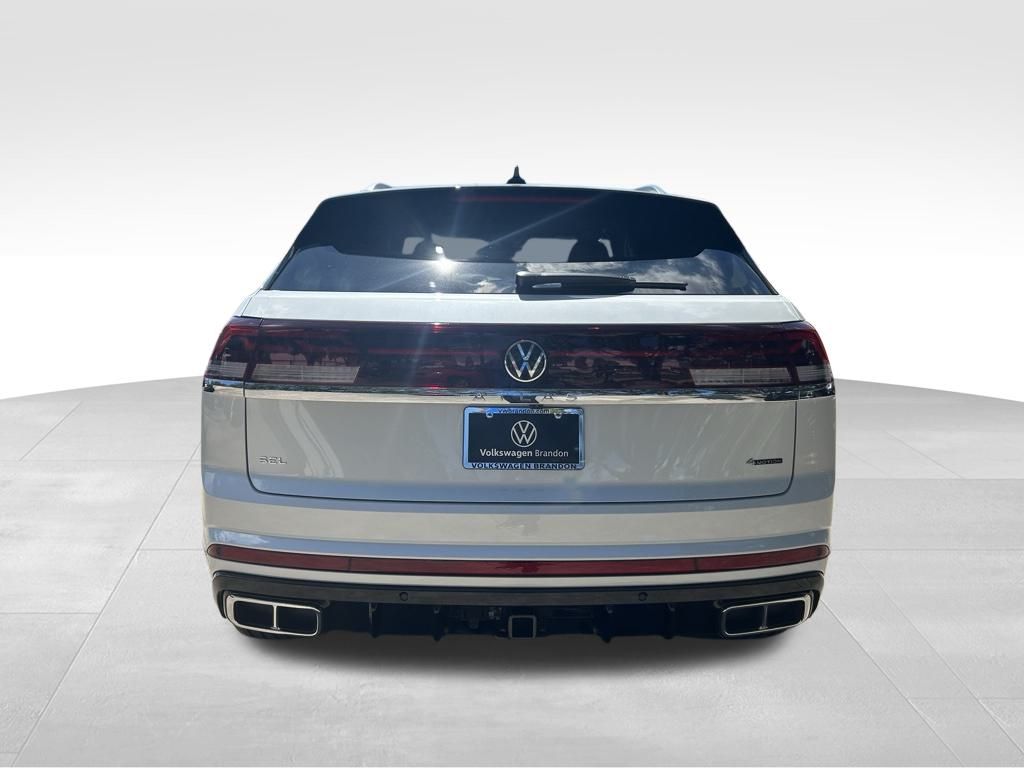 2026 Volkswagen Atlas Cross Sport SEL Premium R-Line photo 3