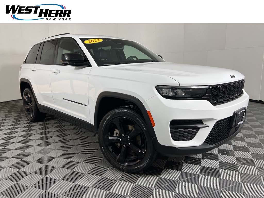 2022 Jeep Grand Cherokee Altitude
