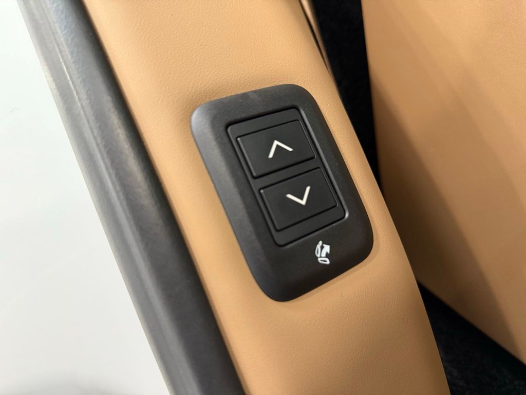 2025 Land Rover Range Rover Autobiography photo 49