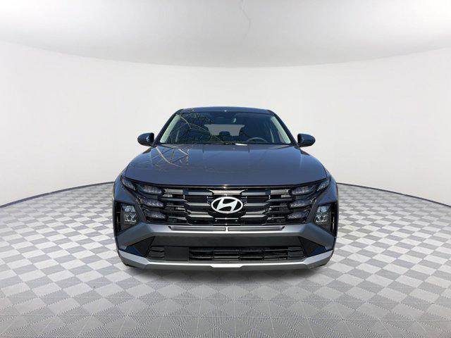 2026 Hyundai Tucson SE photo 2