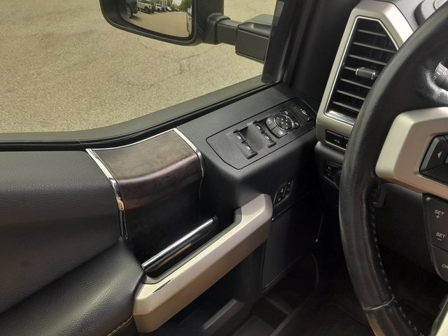 2022 Ford F-350 photo 34